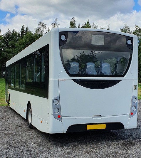 2015 (15) ADL E200 10.8m. Choice of 2. Seatbelts fitted. - Image 4