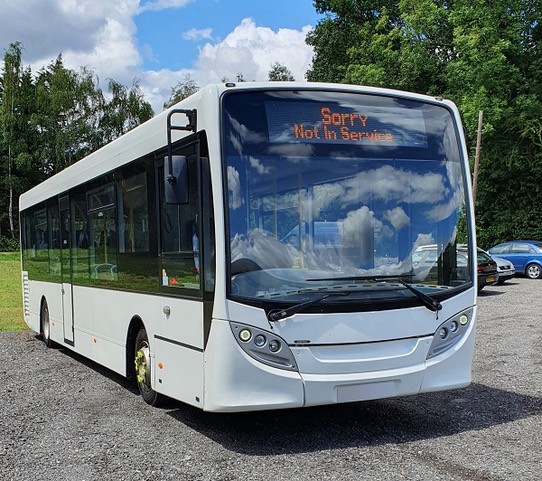 2015 (15) ADL E200 10.8m. Choice of 2. Seatbelts fitted. - Image 2