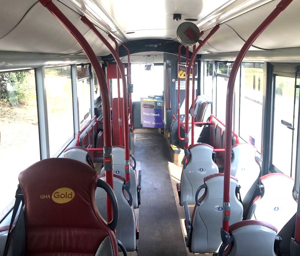 2015 (15) ADL Enviro 200 10.8m. 35 seats & belts - Image 3