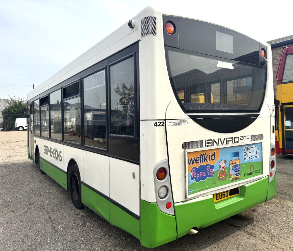 2010 (60) ADL Enviro 200 8.9m. 29 seats - Image 4
