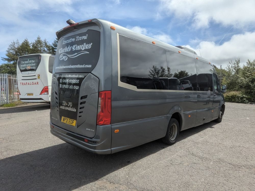 2021 (21) Mercedes Benz Sprinter 516 CDi Ilesbus Harmony - Image 2