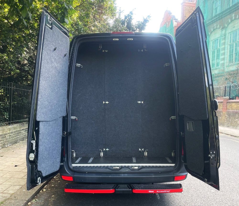 Volkswagen Crafter - Image 6