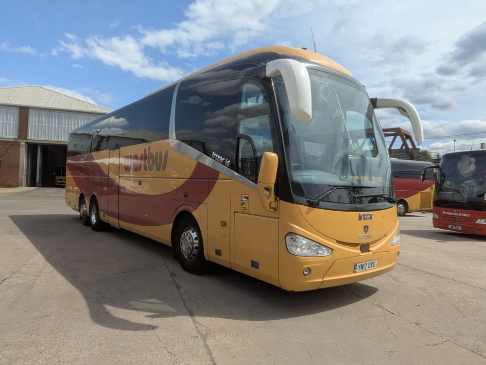 2017 (17) Scania K410EB Irizar i6 - Image 1