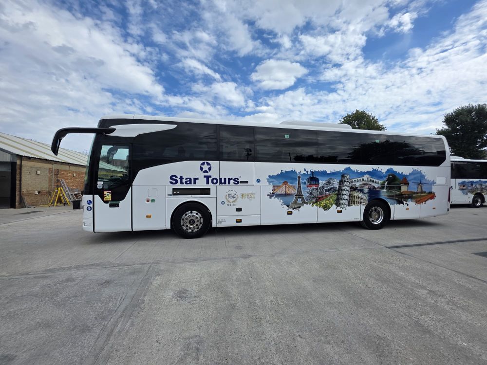 Mercedes Tourismo - Image 2