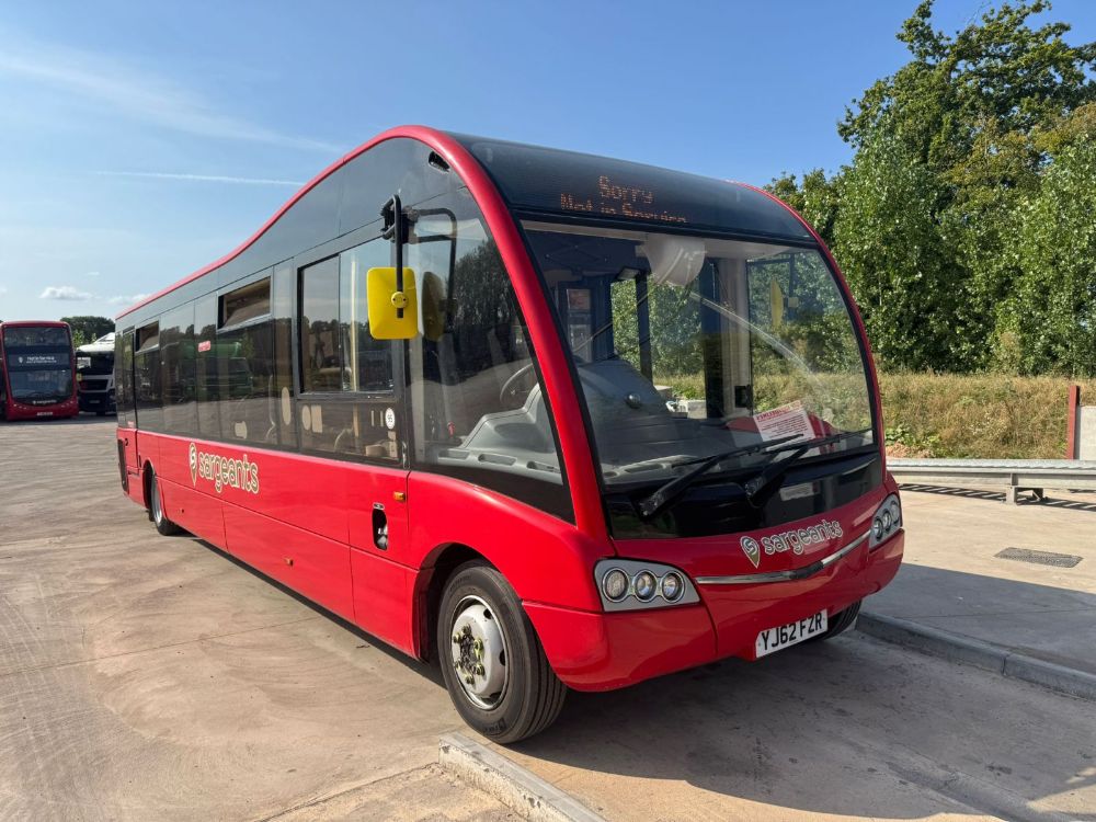 2012 (62) Solo SR SL 9.7m. 34 seats + seatbelts. - choice of 2 - Image 2
