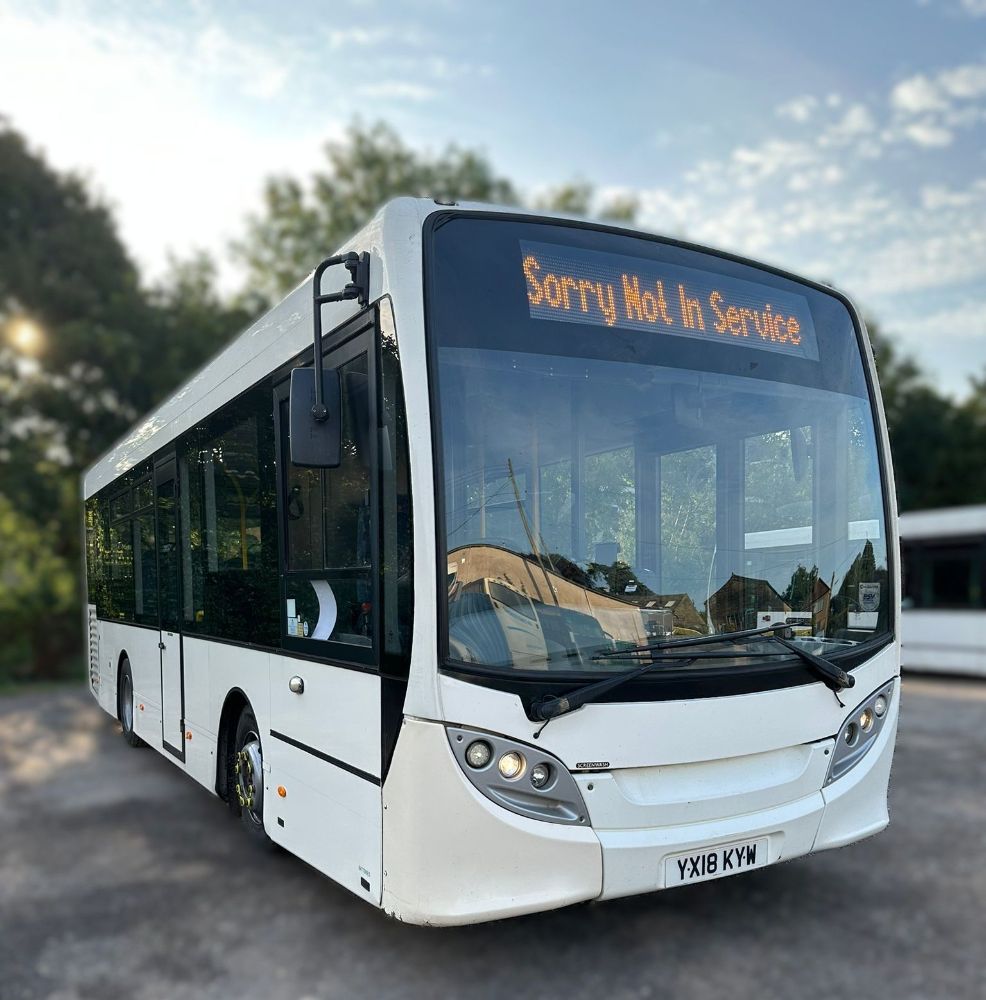 2018 (18) ADL Enviro 200 8.9m. 29 seats. Euro 6. - Image 2