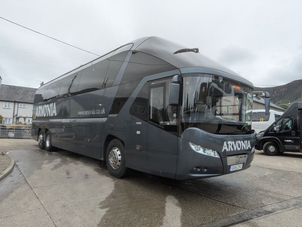 2015 (15) Neoplan P11 Starliner II - Image 1