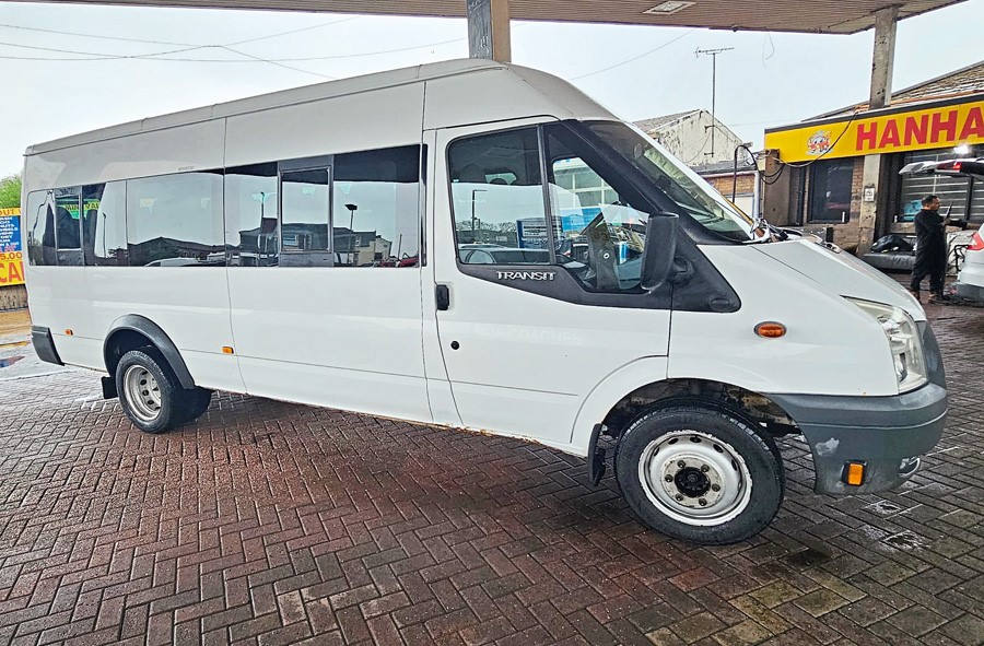 Ford Transit - Image 2