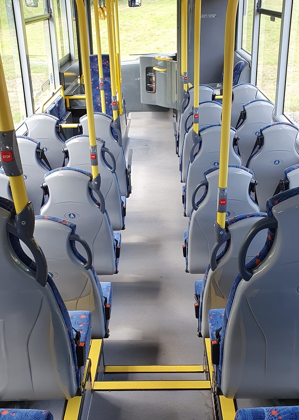 2015 (15) ADL E200 10.8m. Choice of 2. Seatbelts fitted. - Image 3
