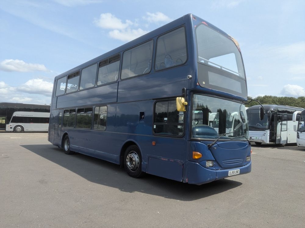 2005 (55) Scania N94UD East Lancs Omnidekka - Image 1