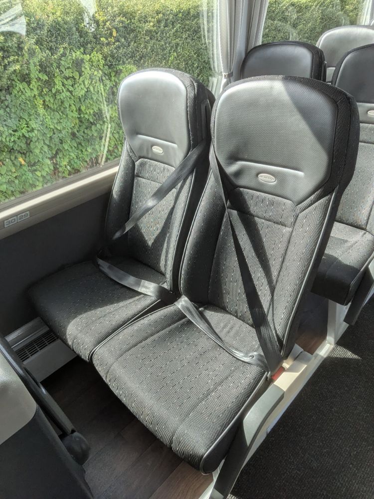 2002 (72) Neoplan P20 Tourlliner  II - Image 6