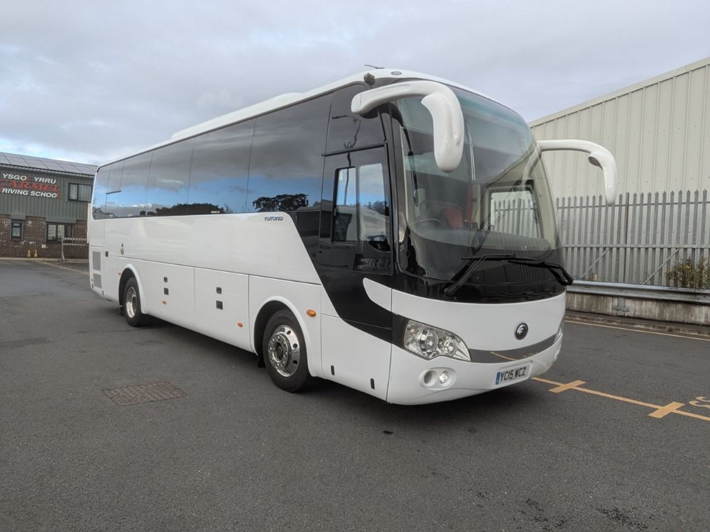 2015 (15) Yutong TC9 - Image 1