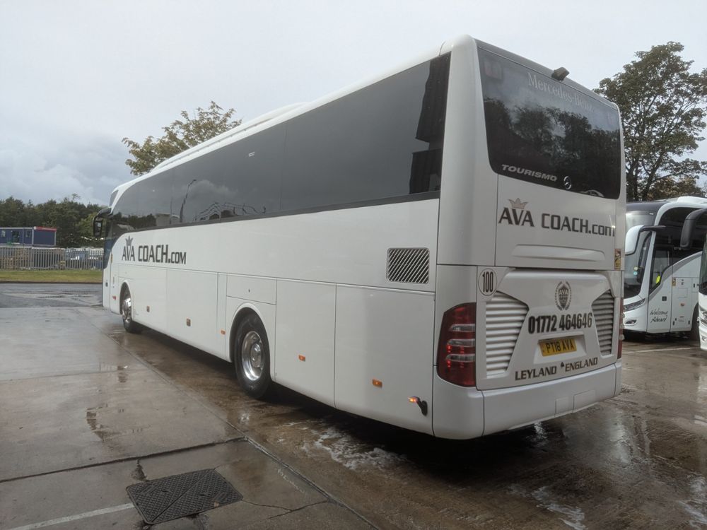 2018 (18) Mercedes Benz Tourismo - Image 3