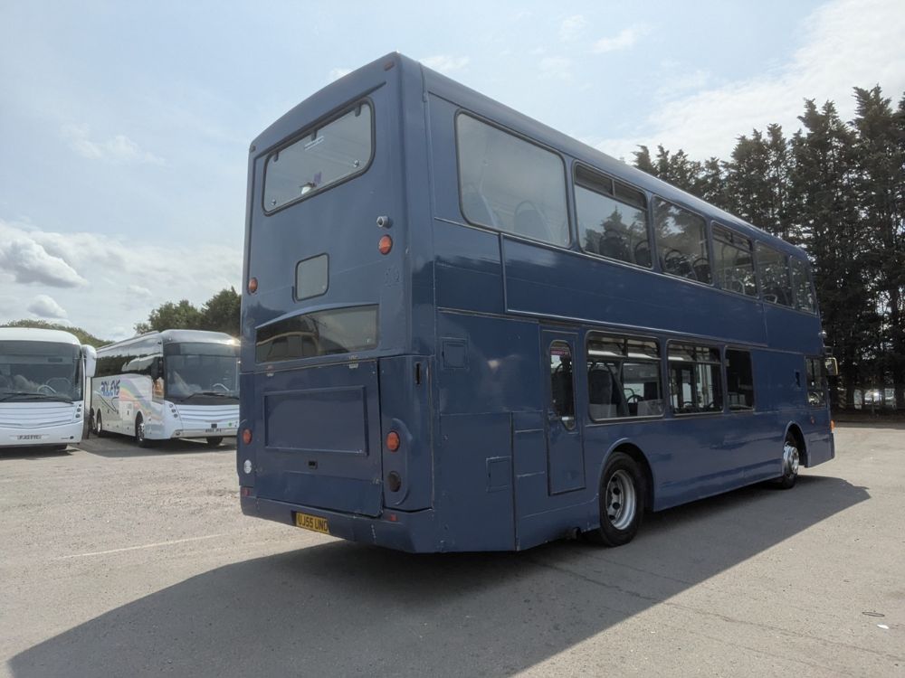 2005 (55) Scania N94UD East Lancs Omnidekka - Image 2